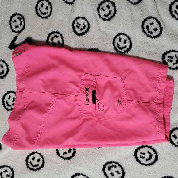 Hurley board shorts - Picture 2 of 3